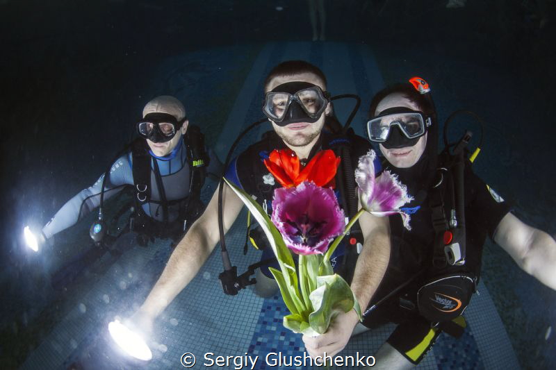 Gift to women! by Sergiy Glushchenko 