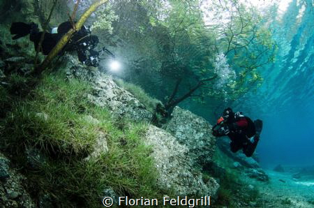 This is a occasional meeting 2 divers in Grüner See austr... by Florian Feldgrill 