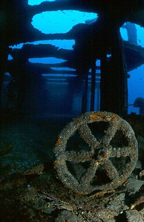 Another view of the inside of the Kalais, laying in front... by Arthur Telle Thiemann 