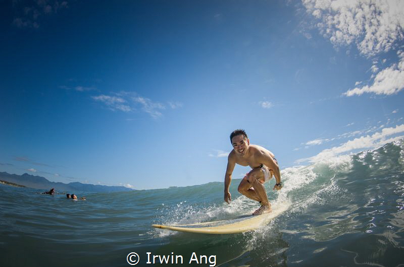 L A B O U R . D A Y 
Surfer Jeff Lo
Baler (Aurora), Phi... by Irwin Ang 