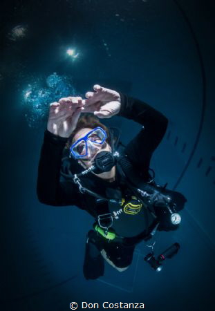 Teresa in a 25' deep pool by Don Costanza 