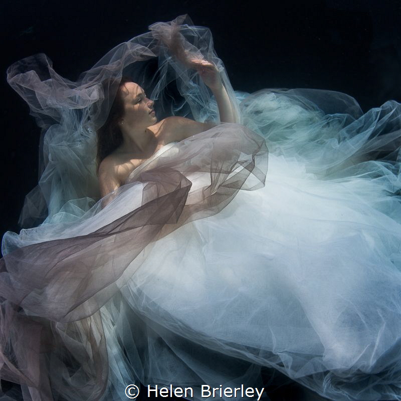Swimming pool shoot by Helen Brierley 