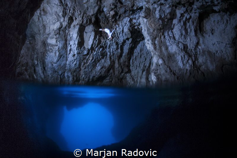 Orlando Duque / Cliff Diving world champion jumping by Marjan Radovic 