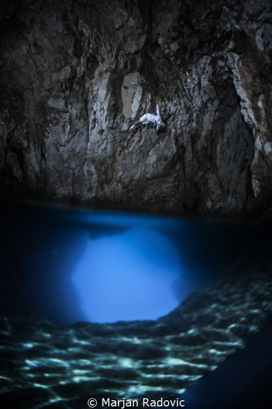 Orlando Duque / Cliff Diving world champion jumping by Marjan Radovic 