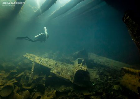 II world war Zero airplane inside the cargo hall of the F... by Jukka Saarikorpi 