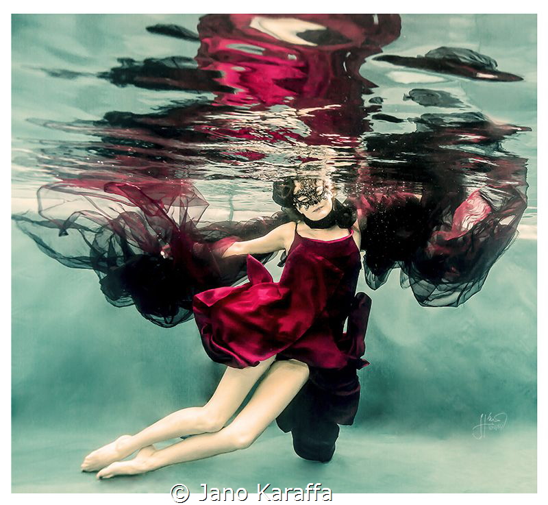 The name of photo is Lady in red, Canon 5D MarkIII, Canon... by Jano Karaffa 