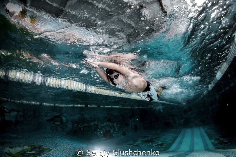 Finswimming by Sergiy Glushchenko 
