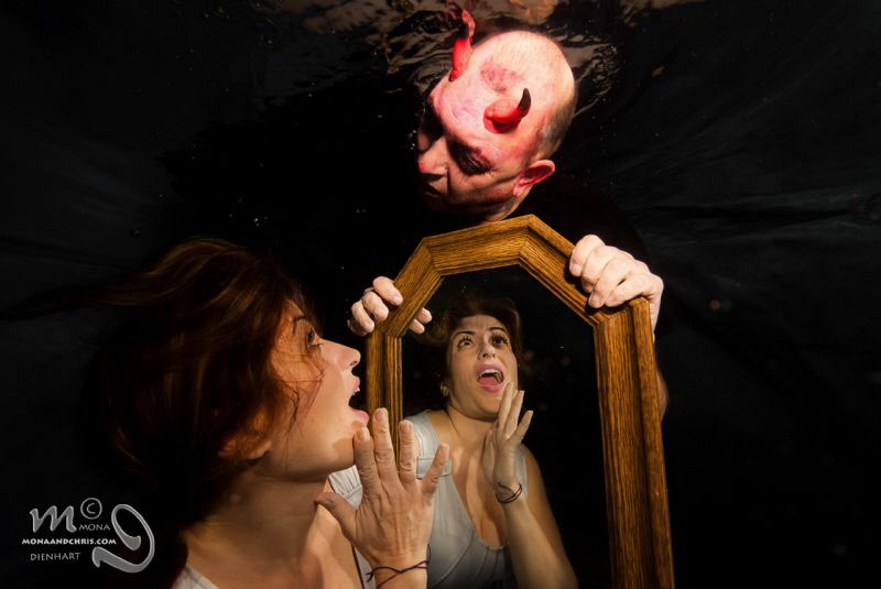 Aquatic Halloween 
Mirror games
Model : Isa & Rocky by Mona Dienhart 