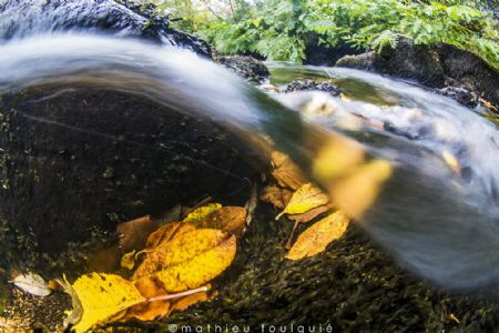 long exposure over-under by Mathieu Foulquié 