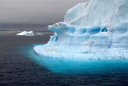 short insight into the beauty of this southern sea. the 6... by Mona Dienhart 