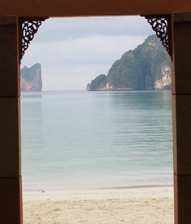 A door to heaven by Gordana Zdjelar 