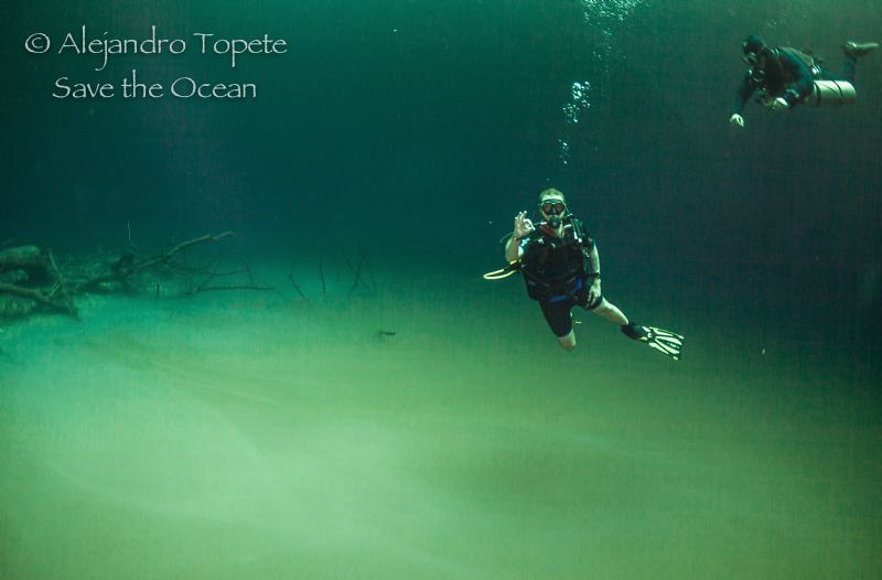 On the top of the cloud in Angelita, Tulum México by Alejandro Topete 