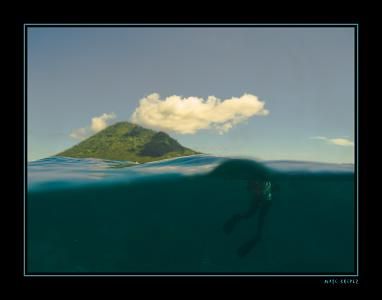 Manado Tua with diver by Marc Kuiper 