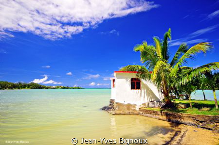 Anse la Raie(Cove of Rays)Mauritius,north east Mauritius.... by Jean-Yves Bignoux 
