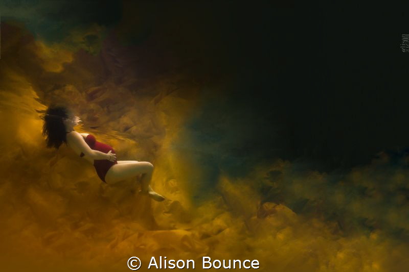 paint of maternity by Alison Bounce 