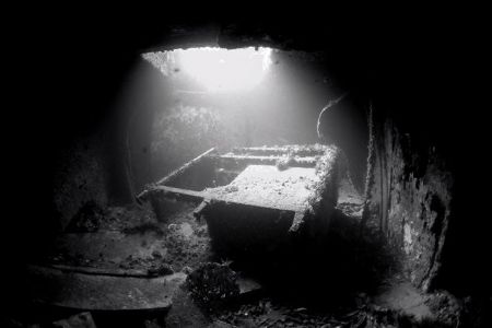 Overtuned desk inside the wreck of the "Pietermaritzburg"... by Jean Tresfon 