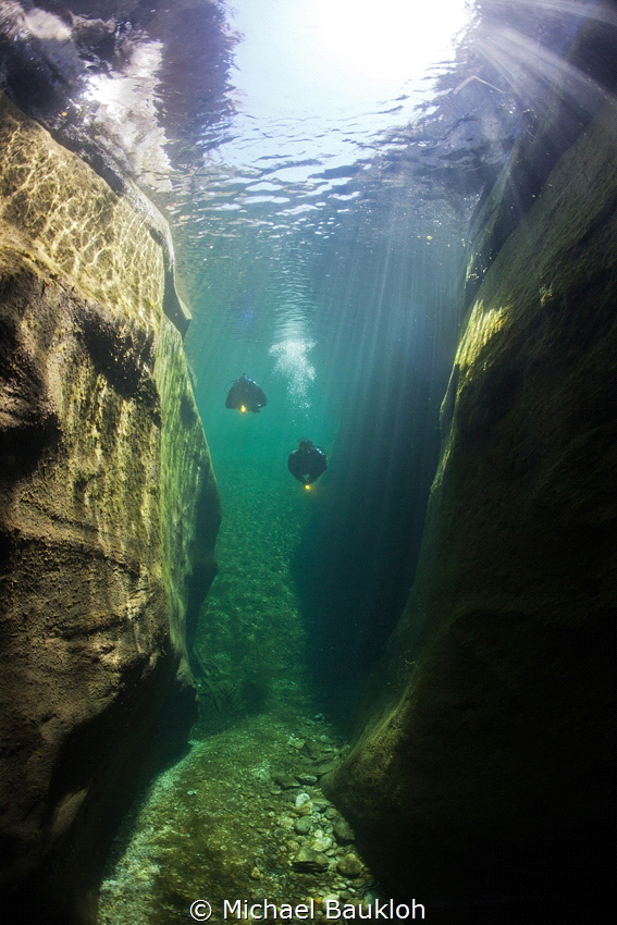 River diving by Michael Baukloh 