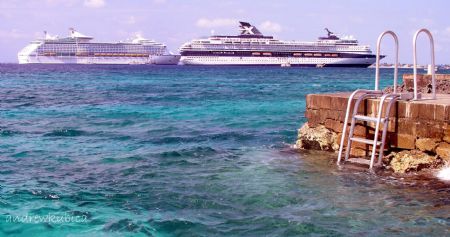Cruise Ships in the Grand Cayman port by Andrew Kubica 