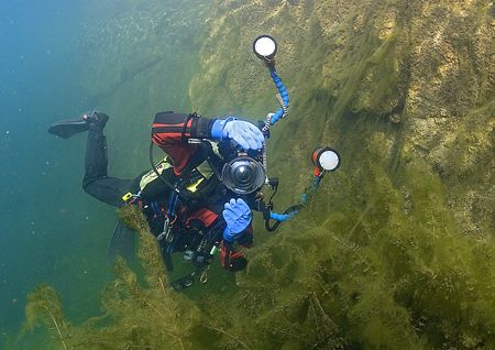 Dry gloves Mr Haslam?
Capernwray.
D200 16mm Ambient light. by Mark Thomas 
