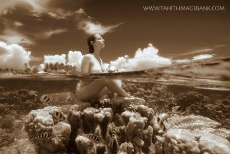 D1x - 12-24mm - 8" dome ikelite. Lagoon of Moorea by Eric Pinel 