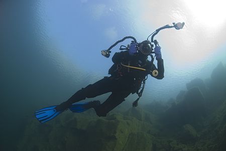 Mr Tmomas doing his thing. D200, 10.5mm. Capernwray. by Derek Haslam 