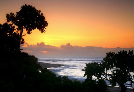 "Moku Evening". Photo taken in Mokuleia, HI. by Matt Cook 