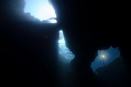 Blue Hole - Croatia. by Jim Garland 