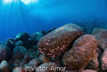 Stone and light by Victor Amor 