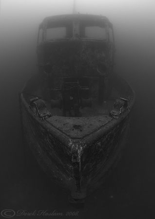 The Stanegarth. Stoney cove. D200, 10.5mm. by Derek Haslam 