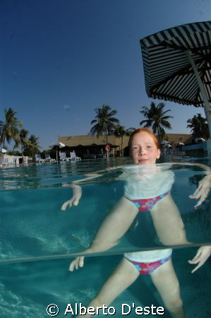 Carlotta in pool by Alberto D'este 