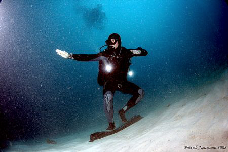 On a boring dive with bad visability my Buddy did somethi... by Patrick Neumann 