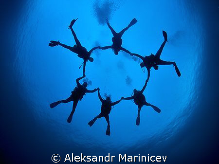 Tubbataha Reef Marine Park, Latvian divers, Canon 1Ds MII... by Aleksandr Marinicev 