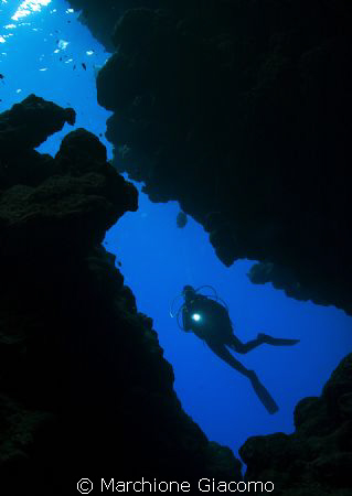 The cave- Ras Mohamed- Shar el Sheik
Nikon D100 , 10,5 l... by Marchione Giacomo 