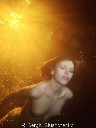 Competitions on the swiming pool by Sergiy Glushchenko 