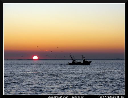 the fish boat back to home / the warm atmosphere of this ... by Melita Bubek 