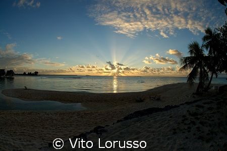Tikehau - French Polynesia by Vito Lorusso 