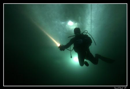 Ice diving in Tignes, France, vol. II - great dive, great... by Daniel Strub 