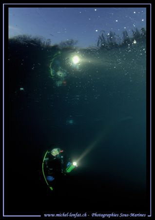 End of the day diving - today - just before night fall...... by Michel Lonfat 