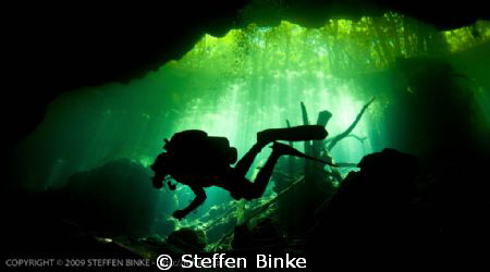 Green by Steffen Binke 