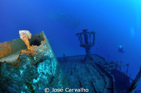 "Madeirense" Wreck, Porto Santo, Portugal. by José Carvalho 