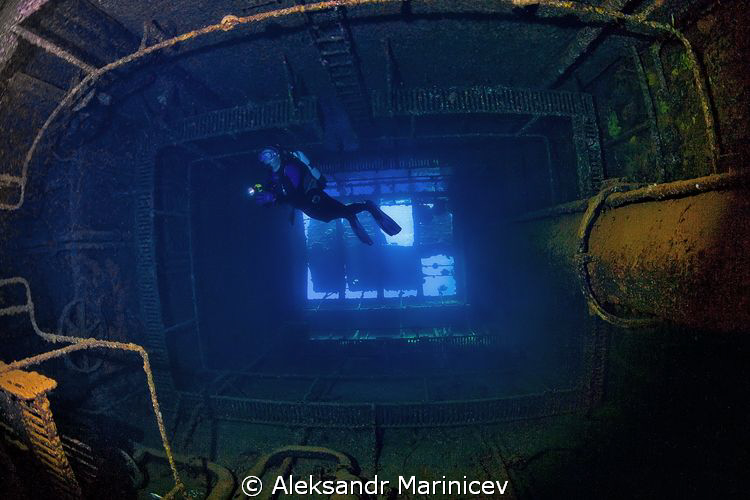 The wreck "Umbria" has a cargo of 360.000 bombs that make... by Aleksandr Marinicev 