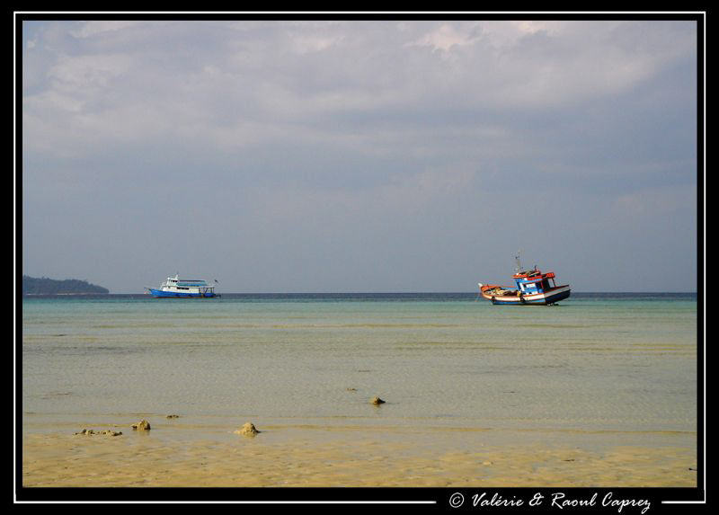 With or without water.
Picture taken with a Sony T33 in ... by Raoul Caprez 