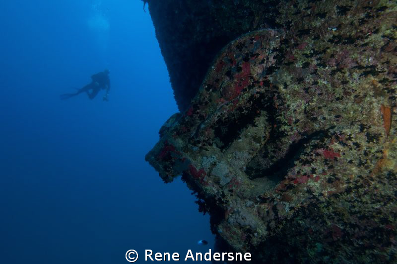 Shoot in the red sea, the wreck is WW2 SS Thistlegorm by Rene Andersne 