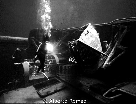 In 1980's I and my team haved the opportunity to dive on ... by Alberto Romeo 
