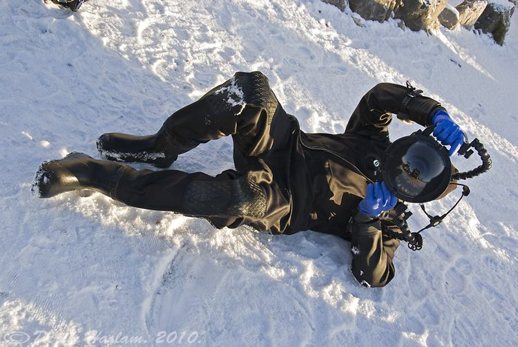 Mr T in the snow. -7c air temp, 4c water temp... S5PRO, 1... by Derek Haslam 