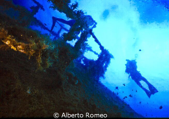 Diving on " Carmelo Lo Porto" wreck. by Alberto Romeo 