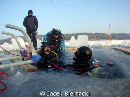 Enjoy ice by Jacek Biernacki 