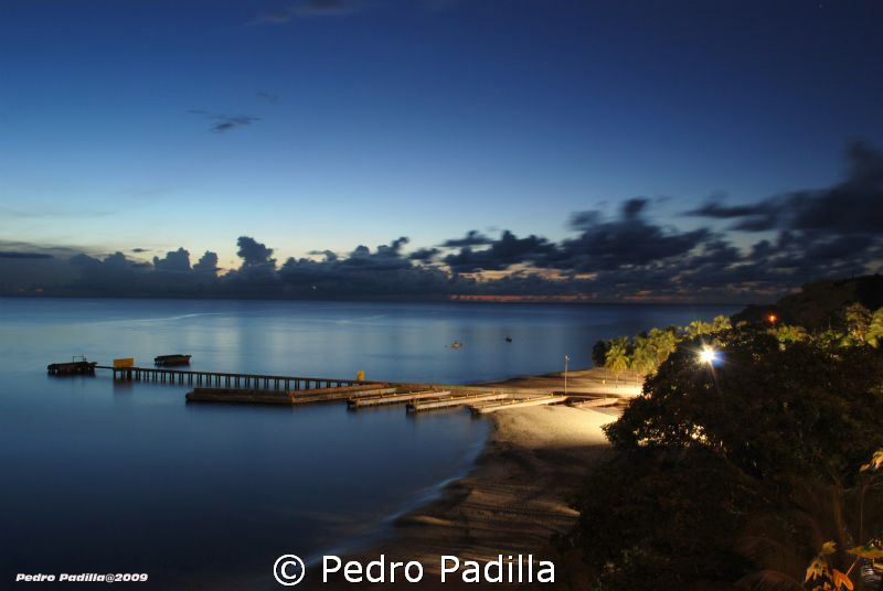 Crash Boat @ night, Aguadilla Puerto Rico. Top shore dive... by Pedro Padilla 