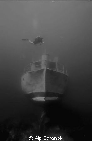 Pinar I wreck @ Bodrum/Turkiye. Taken with Nikons V & 15m... by Alp Baranok 