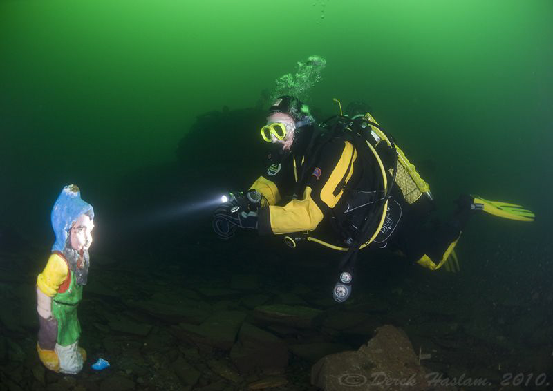 Chris with buddy! Vivian quarry. D3, 16mm. by Derek Haslam 